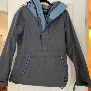 Like brand new waterproof Oakley snow/rain jacket